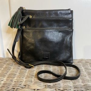 Dooney and Bourke Florentine Triple Zip Xbody 🖤